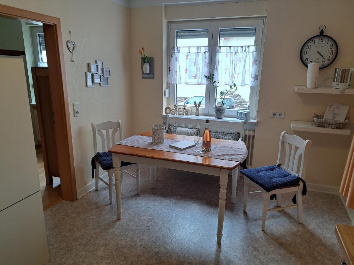 Ferienwohnung Eberhard Altes Winzerhaus Bullay Luaran gambar
