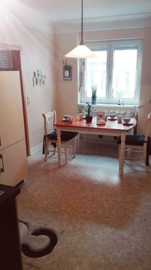 Ferienwohnung Eberhard Altes Winzerhaus Bullay Luaran gambar